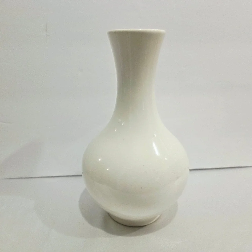 Japanese Porcelain Bud Vase White‎ Yellow Chrysanthemum Floral Calligraphy 7